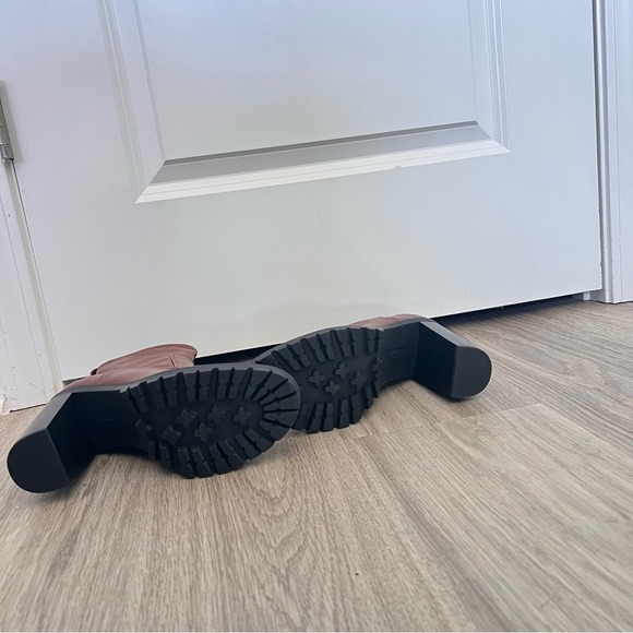 BCBGeneration Rich Brown Heeled Boots - Picture 4 of 9